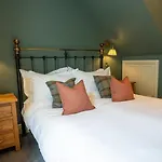 Plato's 5* Kirkby Lonsdale