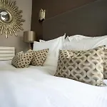 Hotel Plato's