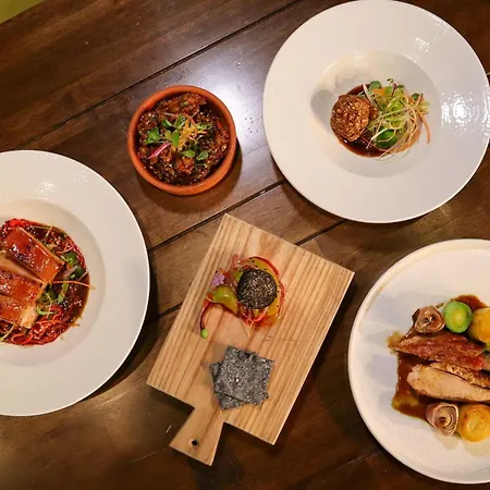 Plato's 5*