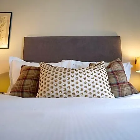 Plato's Hotel 5*