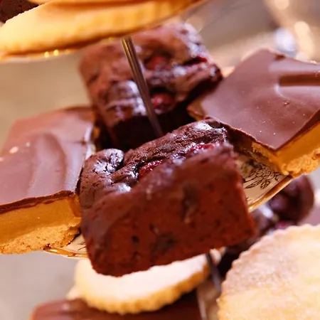 ホテル Plato's カークビー・ロンズデール