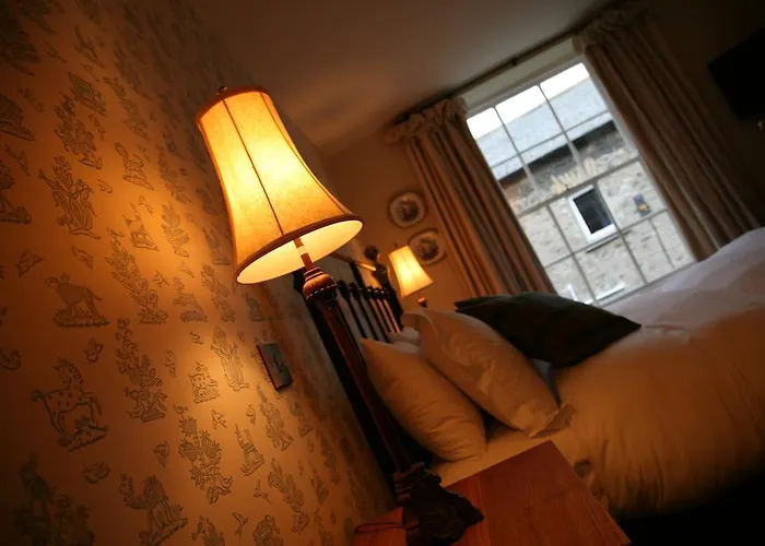 Plato's Ξενοδοχείο