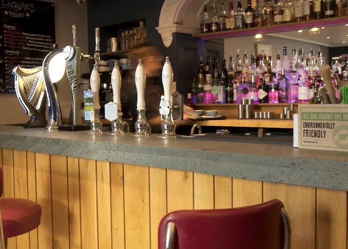 Plato's Ξενοδοχείο 5*